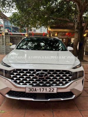 Xe Hyundai SantaFe Cao cấp 2.2L HTRAC 2022