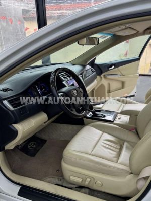 Xe Toyota Camry 2.0E 2018