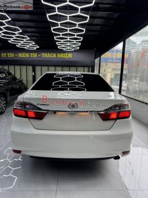 Xe Toyota Camry 2.0E 2018