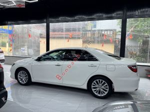 Xe Toyota Camry 2.0E 2018