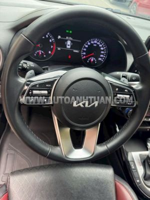 Xe Kia K3 Premium 1.6 AT 2022