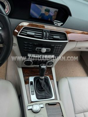 Xe Mercedes Benz C250 2011