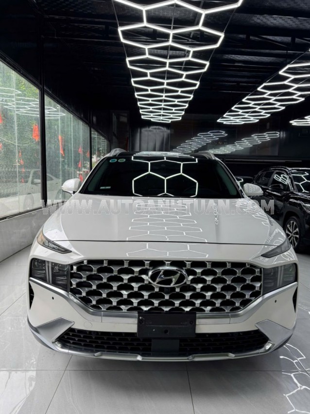 Hyundai SantaFe Cao cấp 2.2L HTRAC 2022