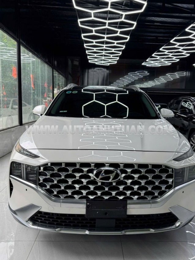 Hyundai SantaFe Cao cấp 2.2L HTRAC 2022