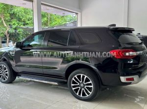 Xe Ford Everest Titanium 2.0L 4x4 AT 2020