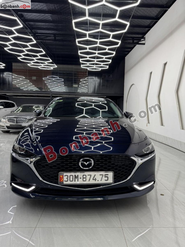 Mazda 3 1.5L Luxury 2022