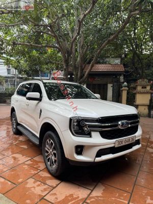 Xe Ford Everest Ambiente 2.0L 4x2 AT 2022