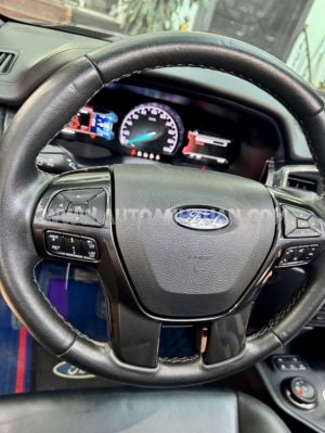 Xe Ford Everest Titanium 2.0L 4x4 AT 2020