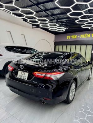 Xe Toyota Camry 2.0G 2019