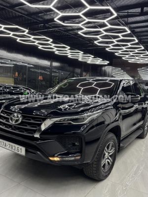 Xe Toyota Fortuner 2.4L 4x2 AT 2025