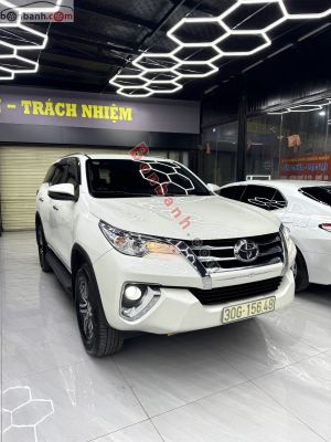 Xe Toyota Fortuner 2.4G 4x2 AT 2019