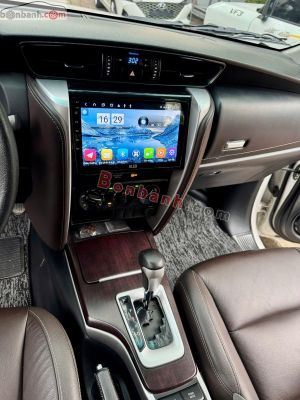Xe Toyota Fortuner 2.4G 4x2 AT 2019