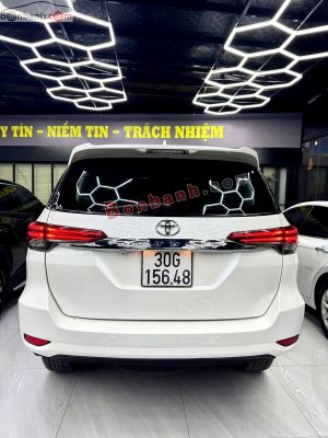 Xe Toyota Fortuner 2.4G 4x2 AT 2019