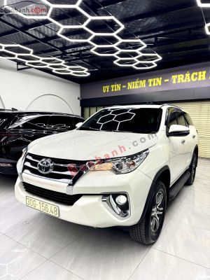 Xe Toyota Fortuner 2.4G 4x2 AT 2019