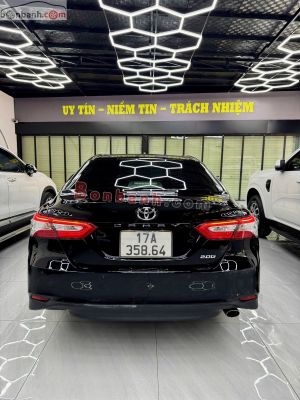 Xe Toyota Camry 2.0G 2019
