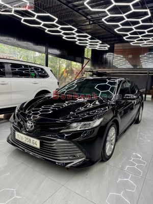 Xe Toyota Camry 2.0G 2019