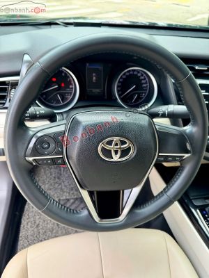 Xe Toyota Camry 2.0G 2019