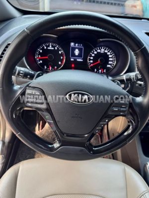 Xe Kia Cerato 1.6 AT 2017