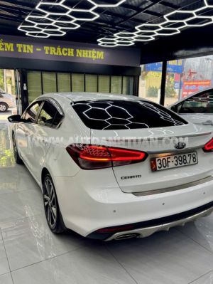 Xe Kia Cerato 1.6 AT 2017