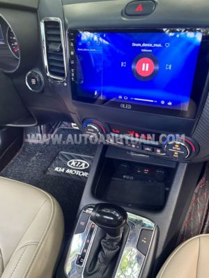 Xe Kia Cerato 1.6 AT 2017