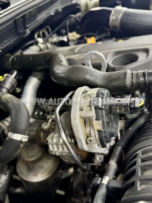 Xe Ford Everest Titanium 2.0L 4x2 AT 2021